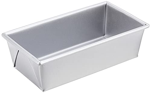 Chicago Metallic Commercial Ii Traditional Uncoated 1-Pound Loaf Pan