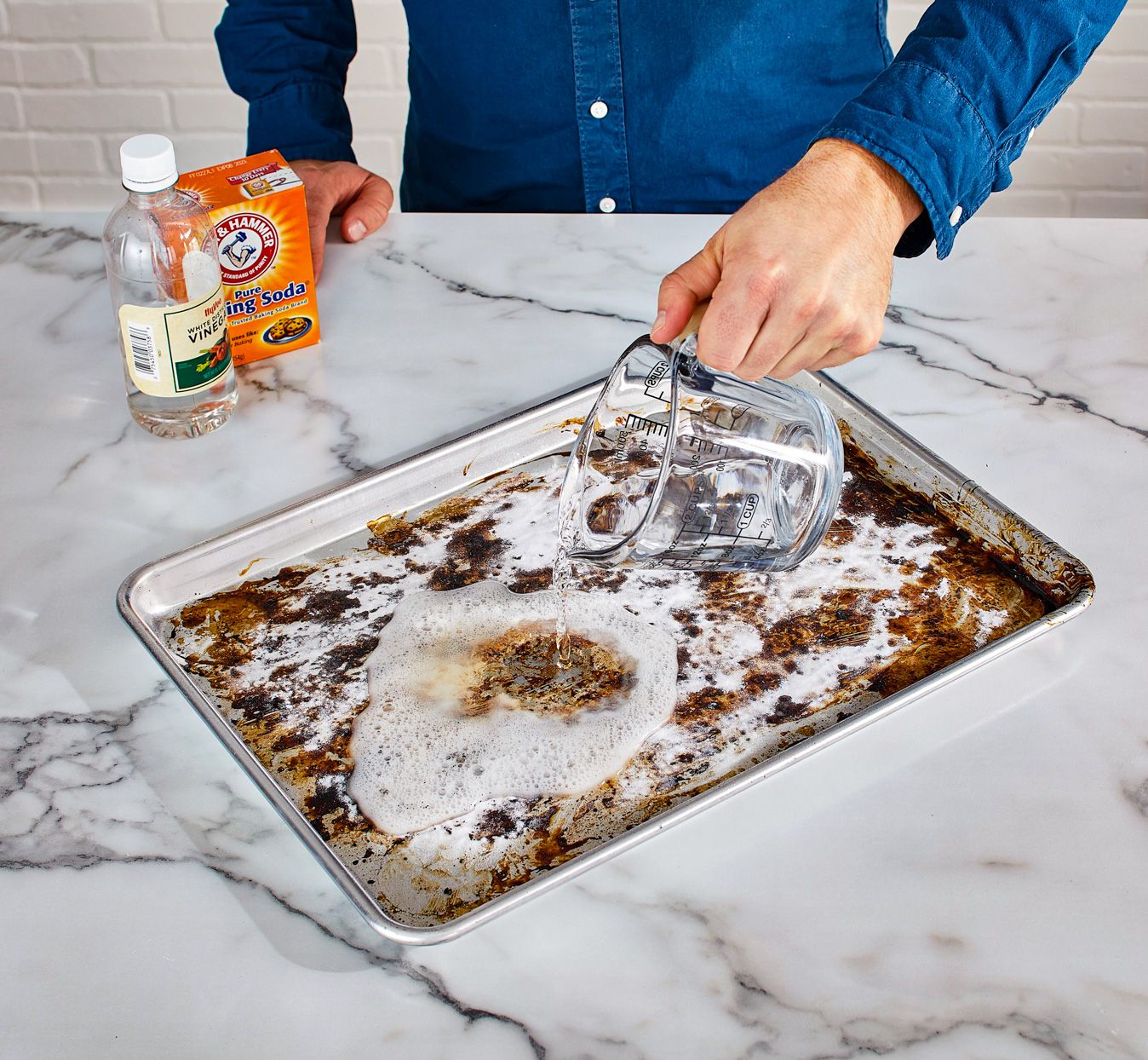 Cleaning Baking Sheet With Baking Soda Paste