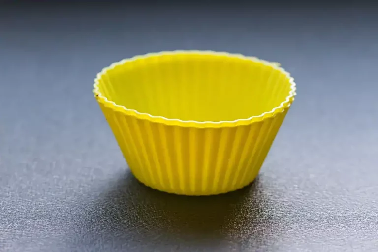 How to Clean Silicone Bakeware: The Ultimate Guide