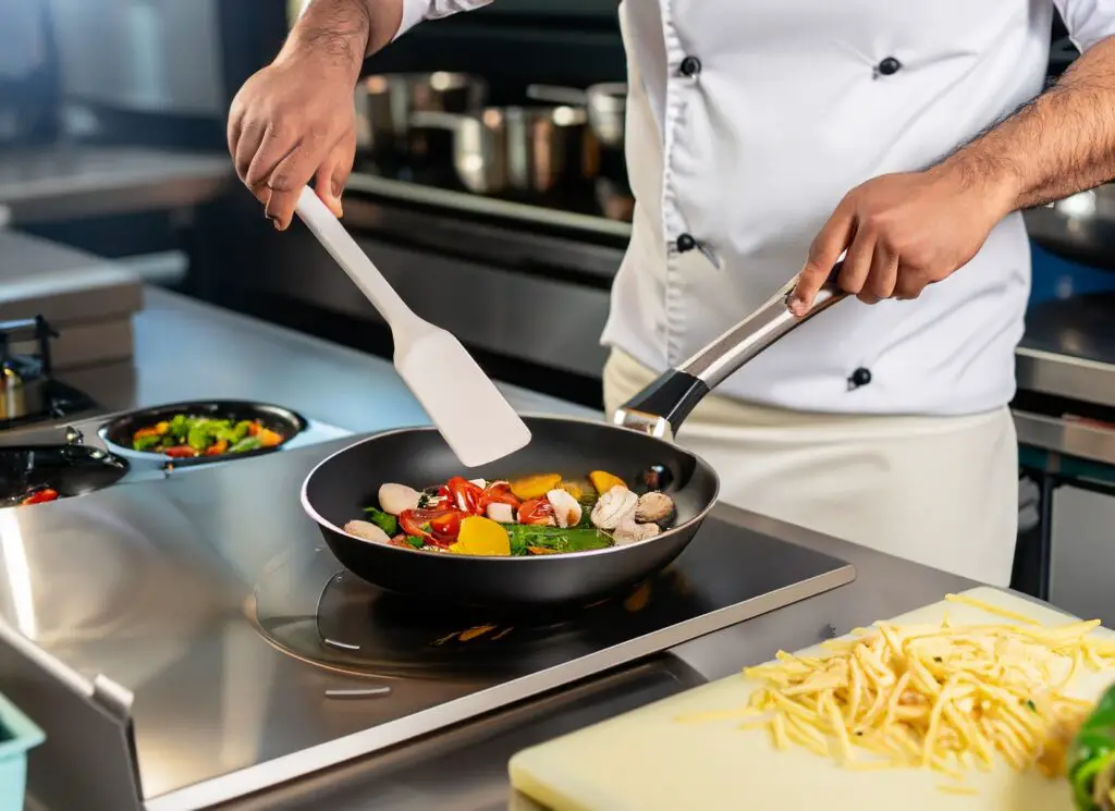 What Pans Do Chefs Use