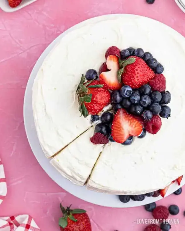 Chantilly Cake