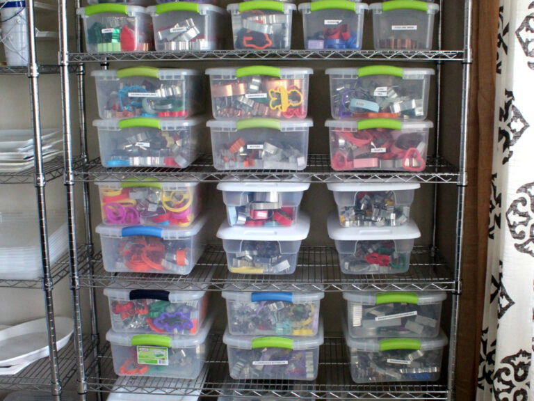 How To Store Cookie Cutters: Simple, Budget-Friendly Ideas For Organization